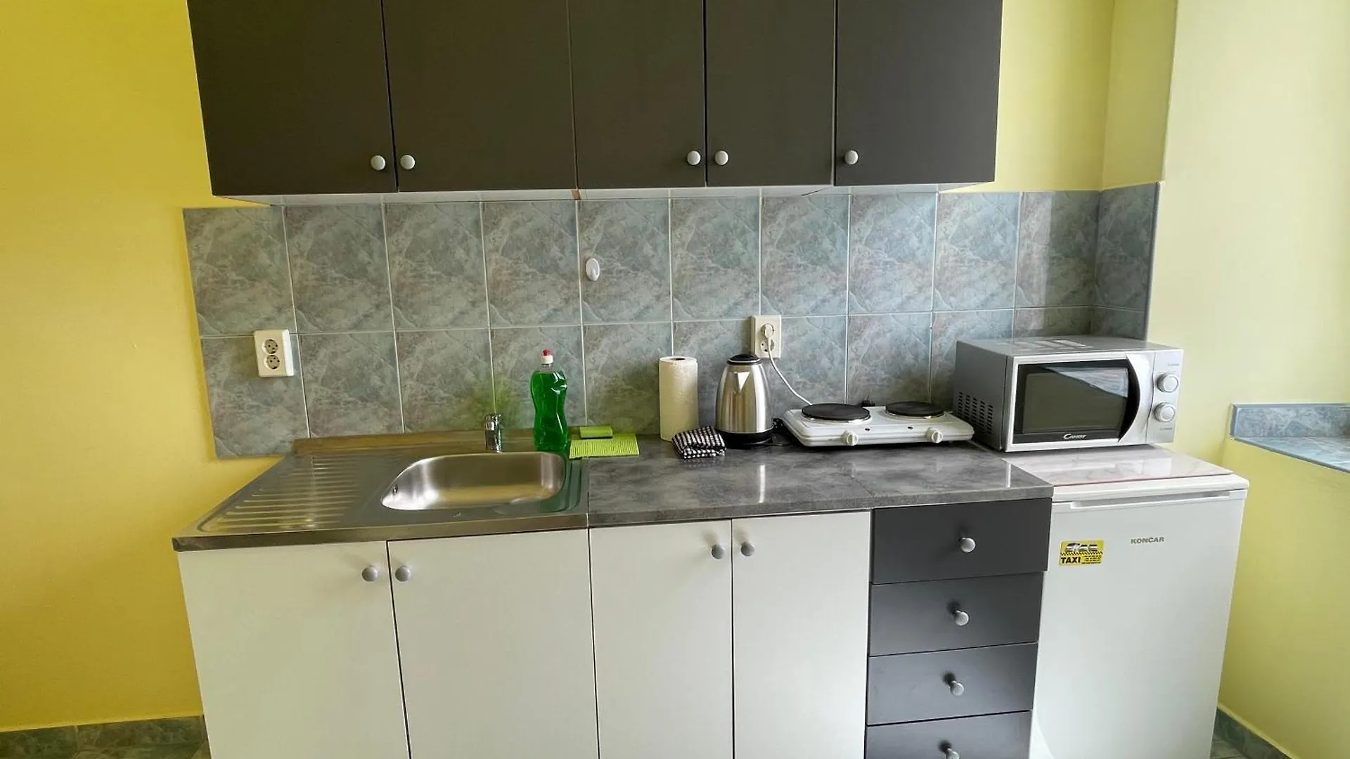 Dejan Apartment 3-Free Parking Near Arena In City Center, Near Bus, Train, Ferry, Airport Shuttle