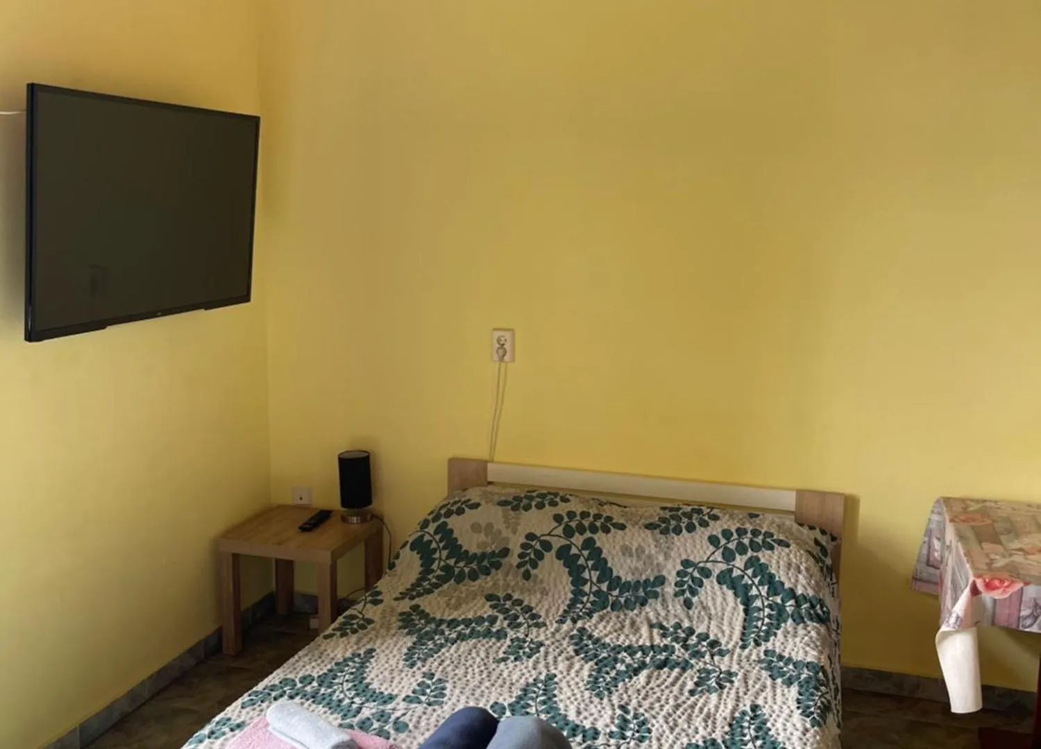Dejan Apartment 3-Free Parking Near Arena In City Center, Near Bus, Train, Ferry, Airport Shuttle